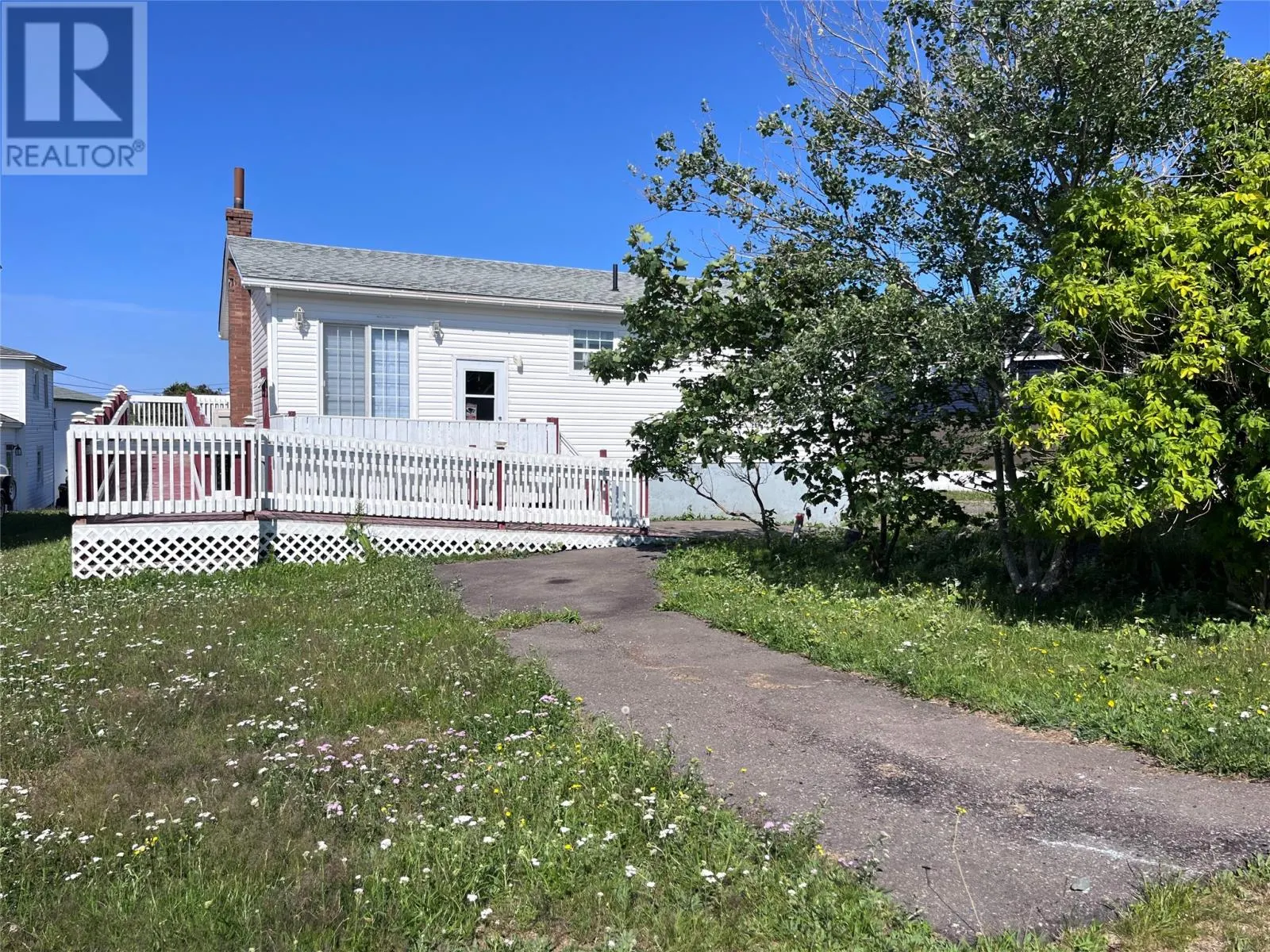 12 Edwin Street