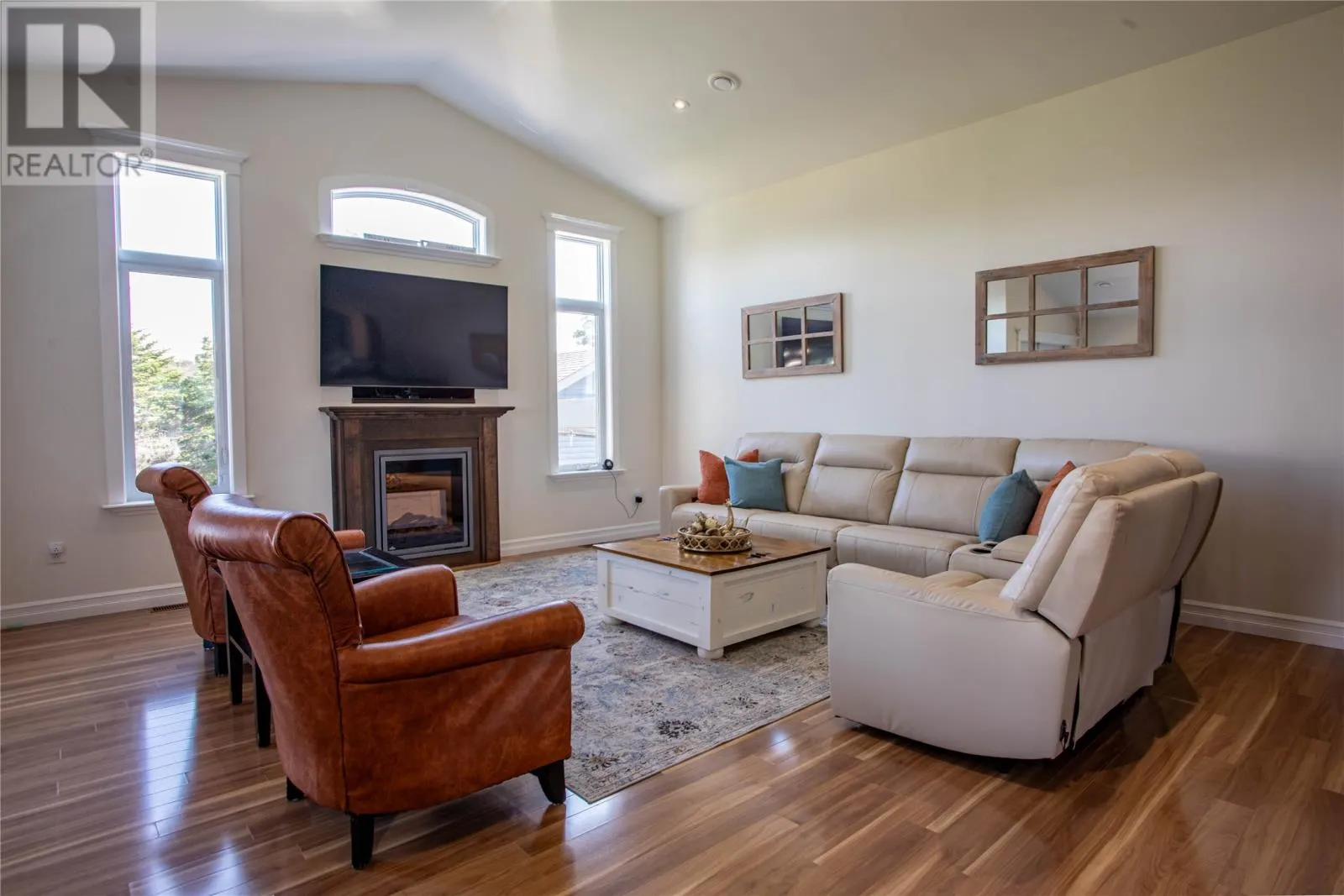 27 Blueberry Crescent