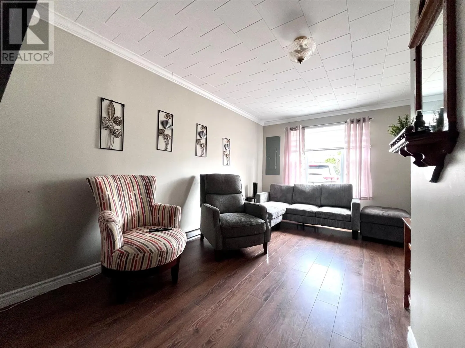 15 Bunkers Hill Road