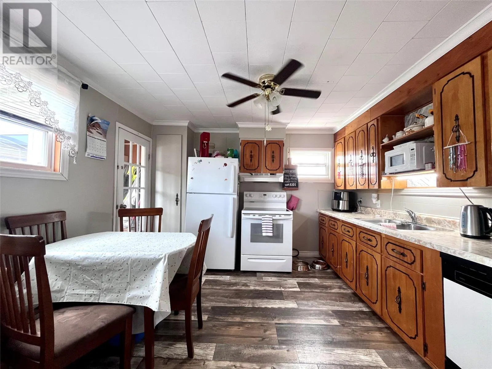 15 Bunkers Hill Road