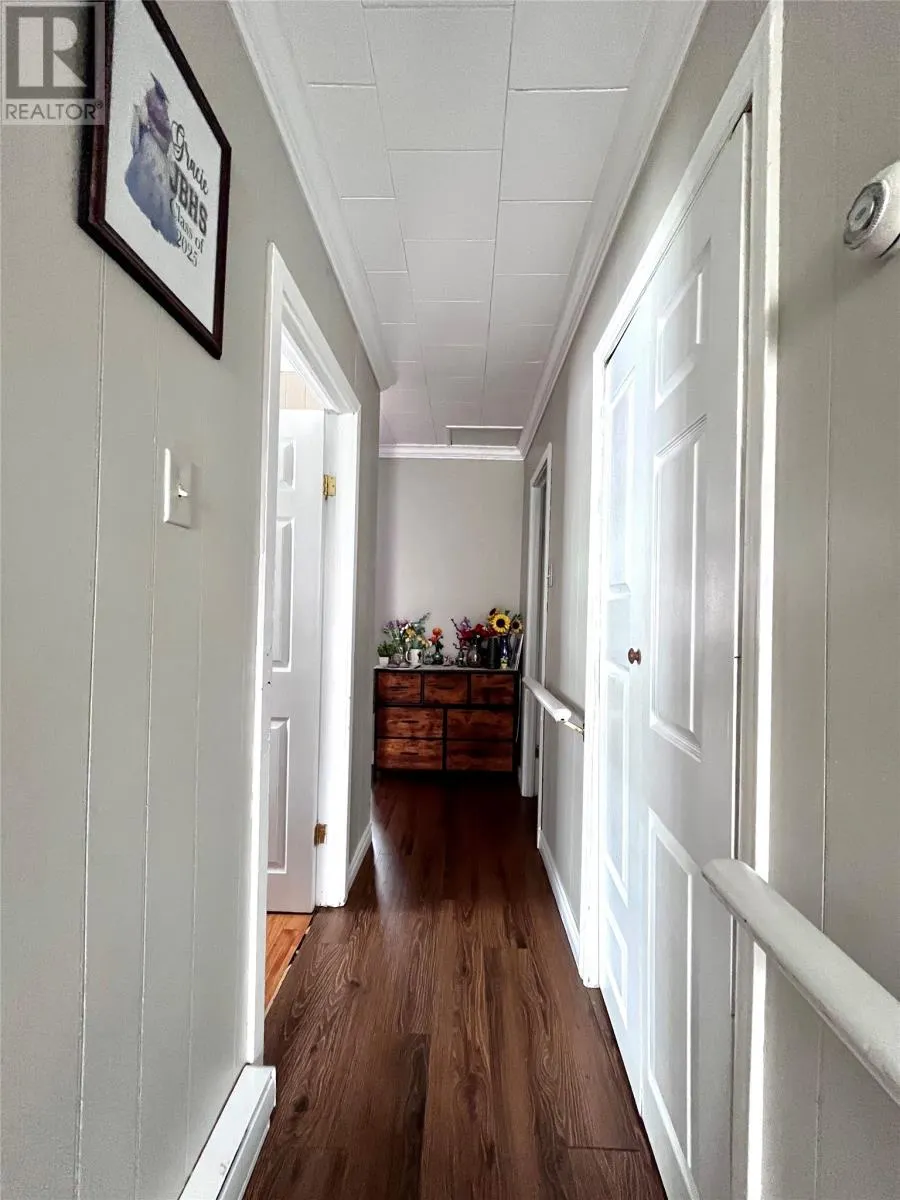 15 Bunkers Hill Road