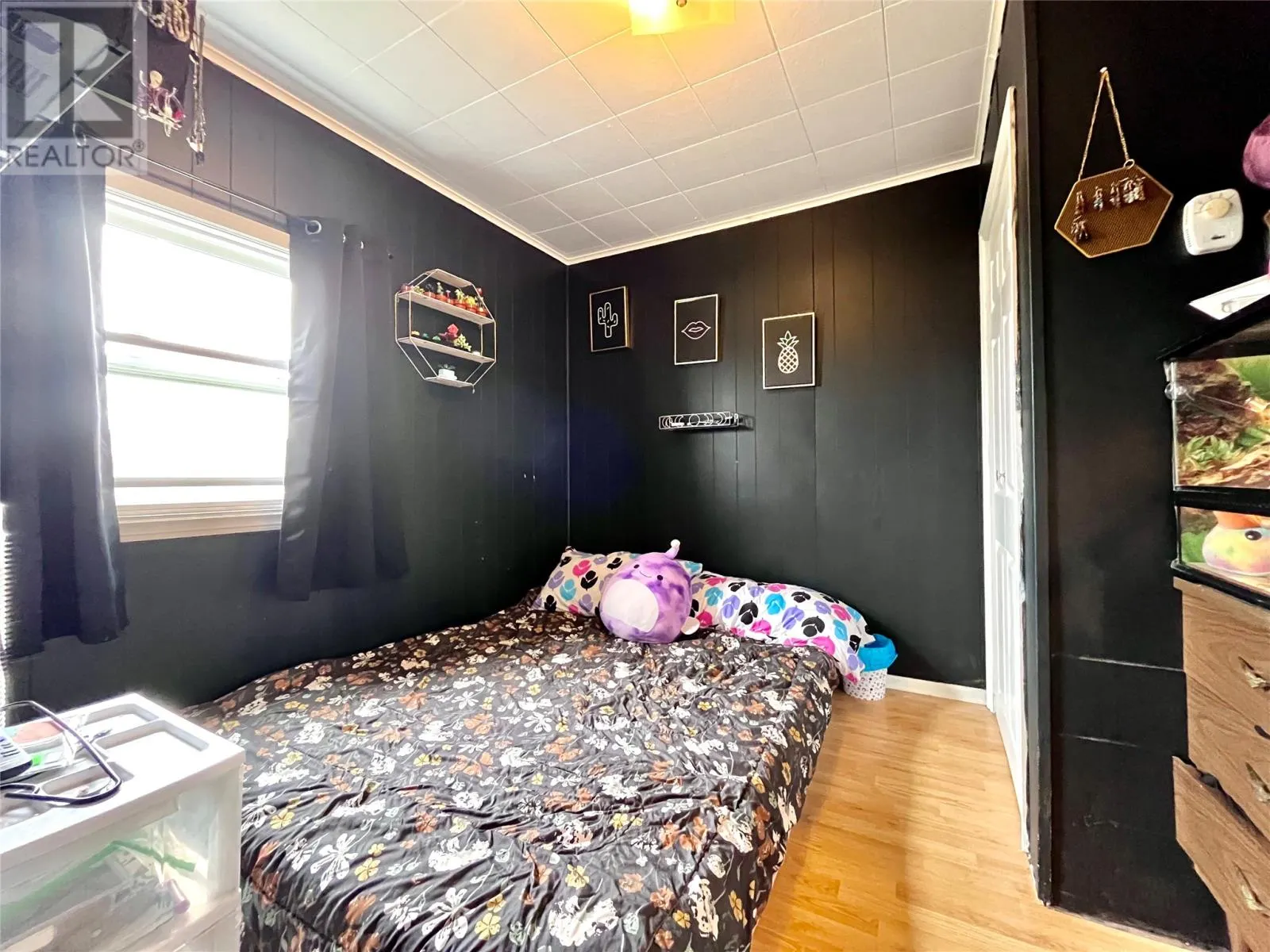 15 Bunkers Hill Road