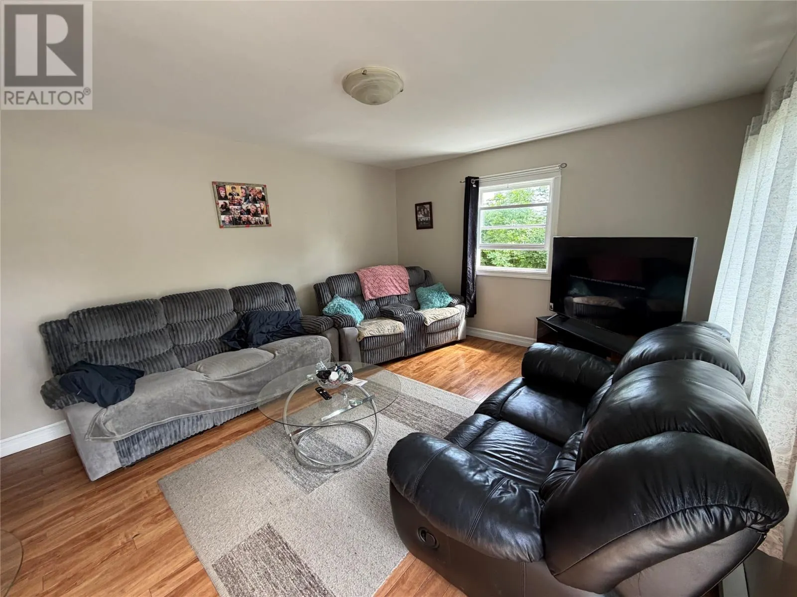 8 St Clare Avenue