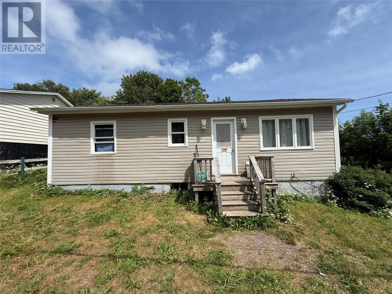 8 St Clare Avenue