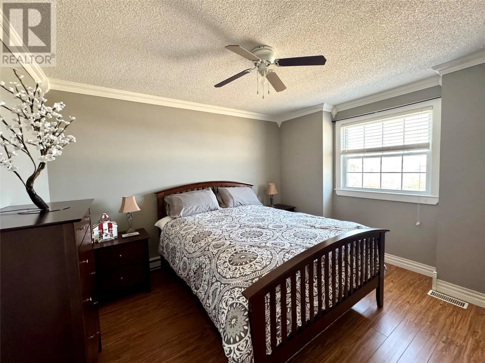 3 John Cabot Drive