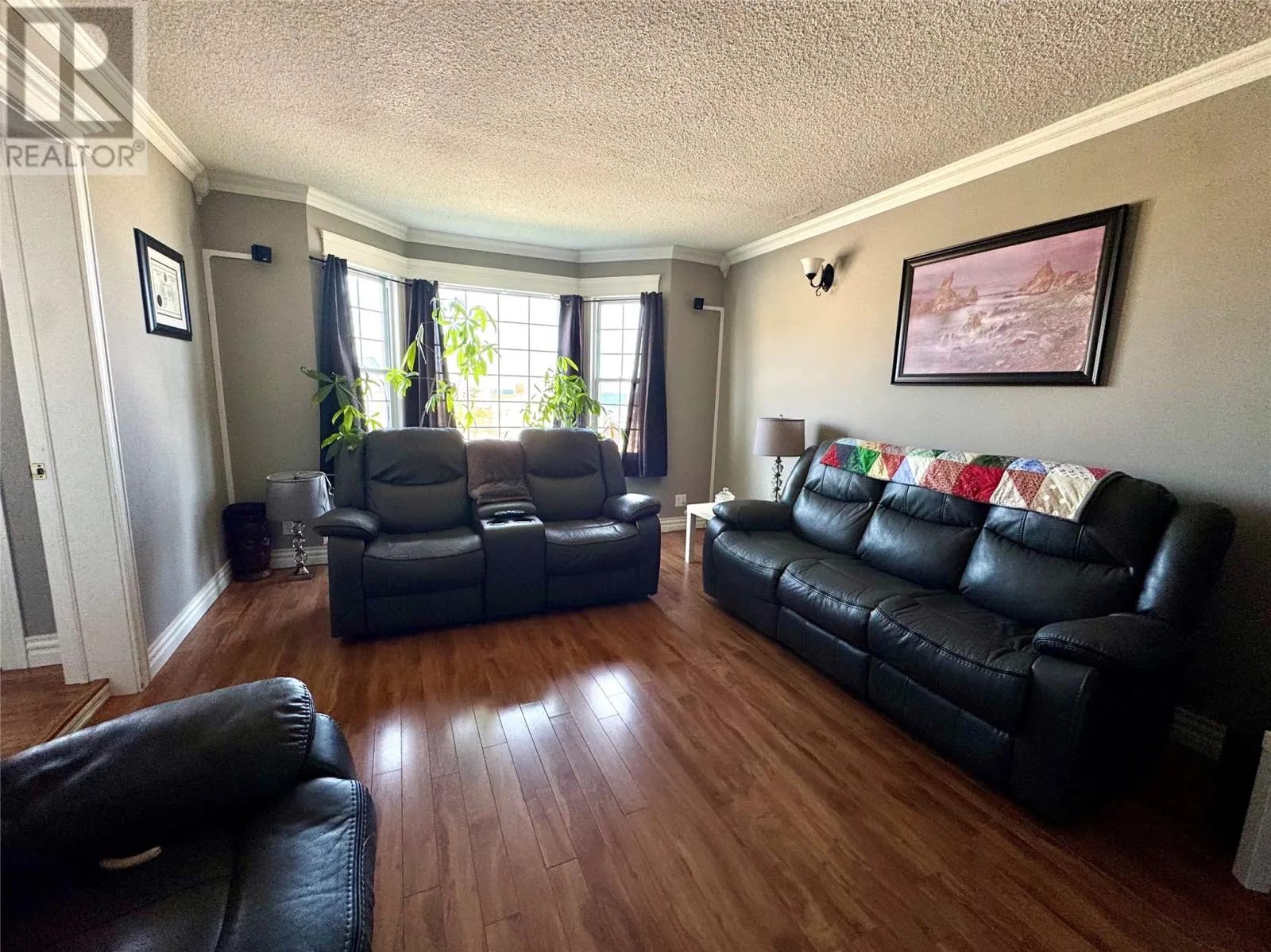 3 John Cabot Drive