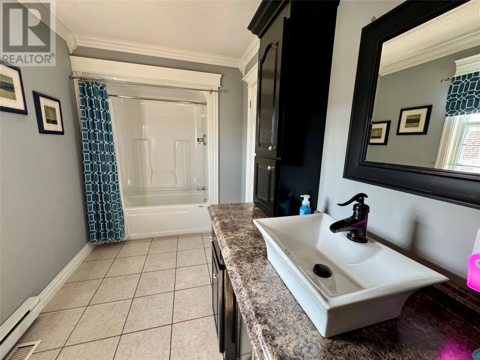 3 John Cabot Drive