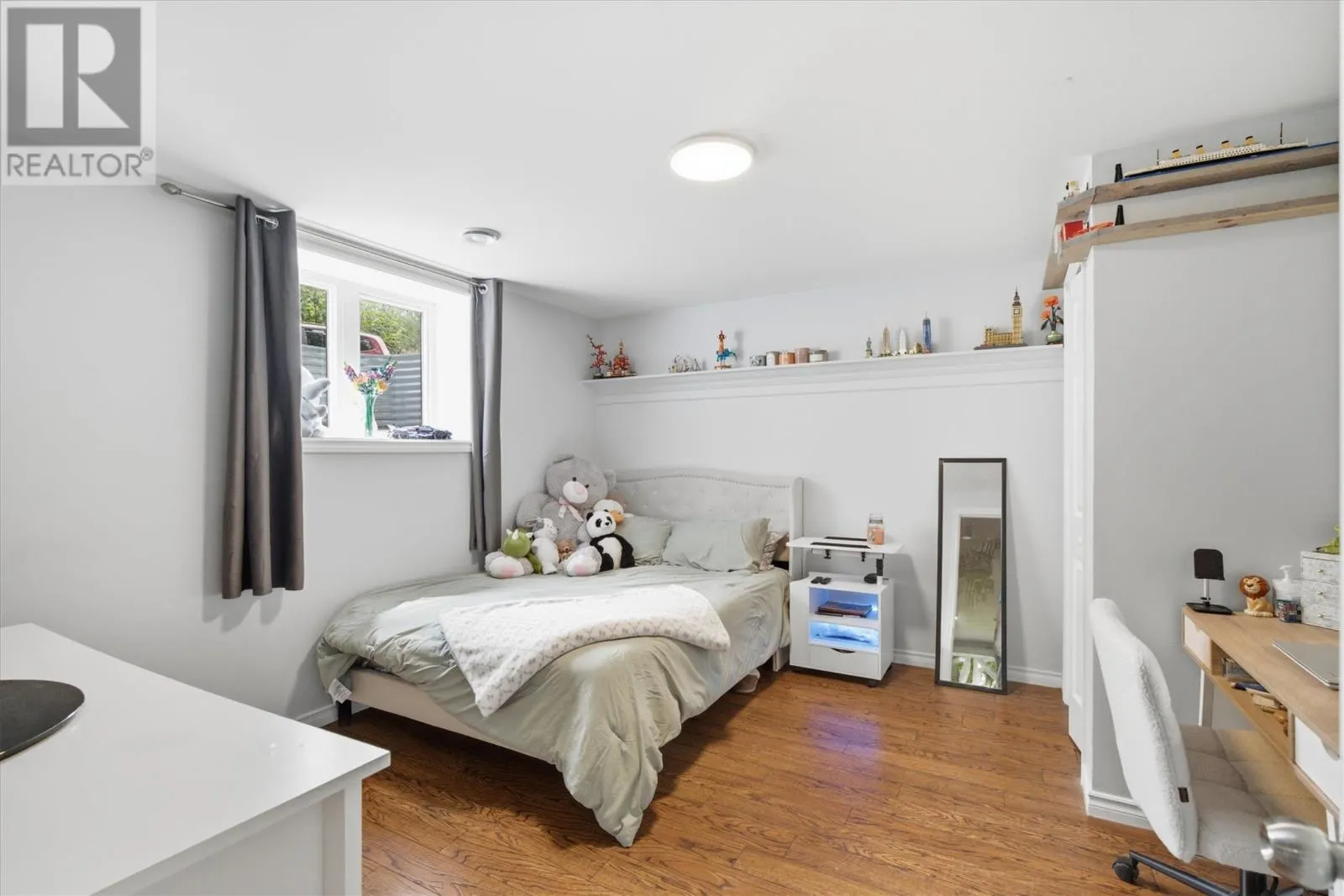 88 Beachy Cove Road