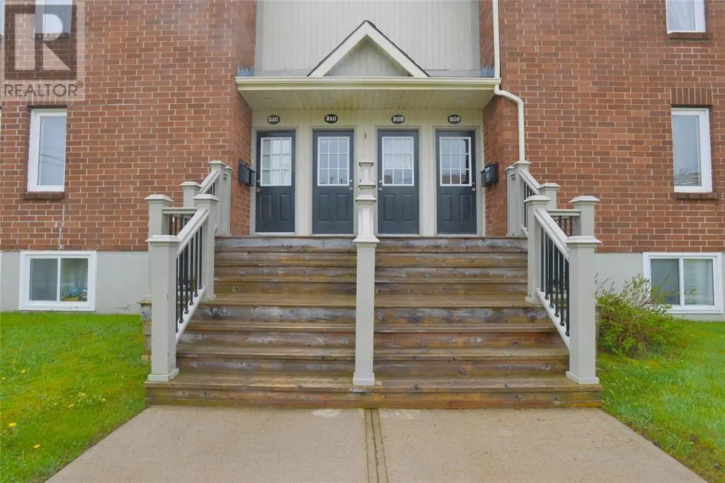 58 Pasadena Crescent Unit#310 #310