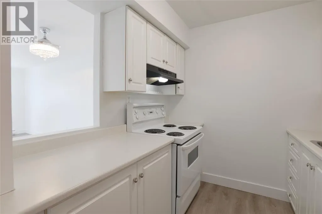 58 Pasadena Crescent Unit#310 #310