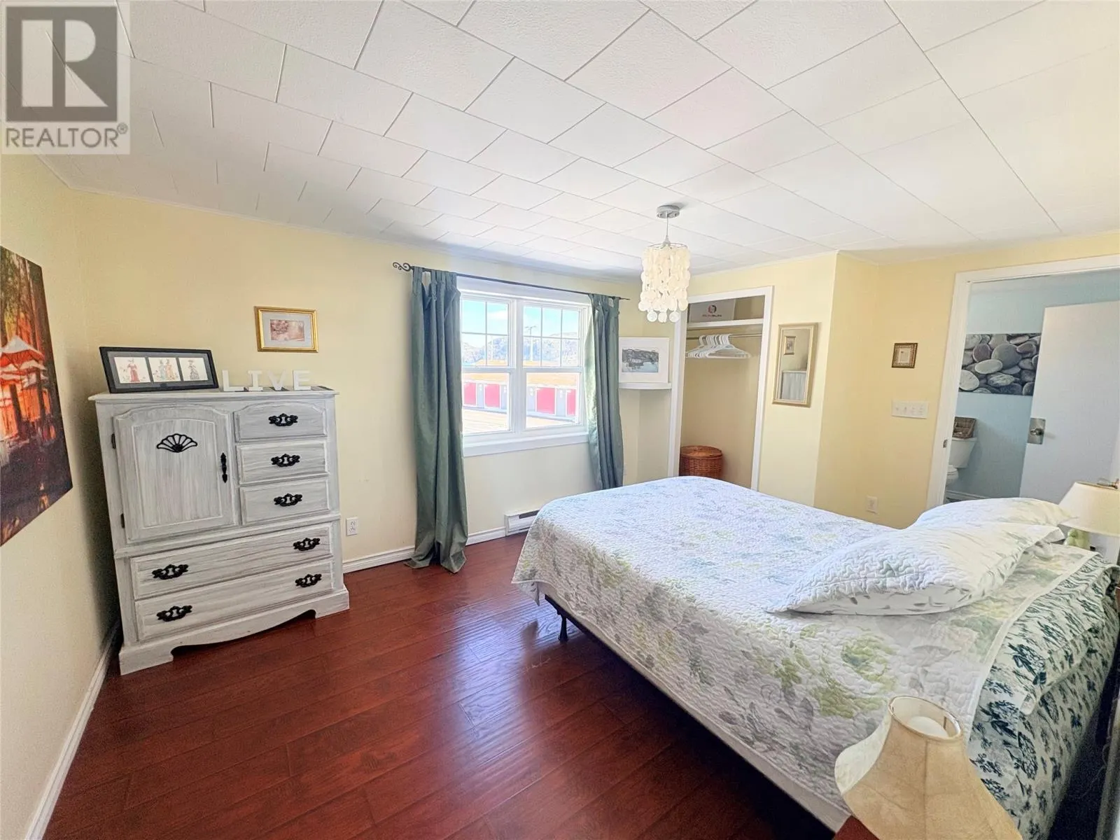 13-19 Bradshaw Place