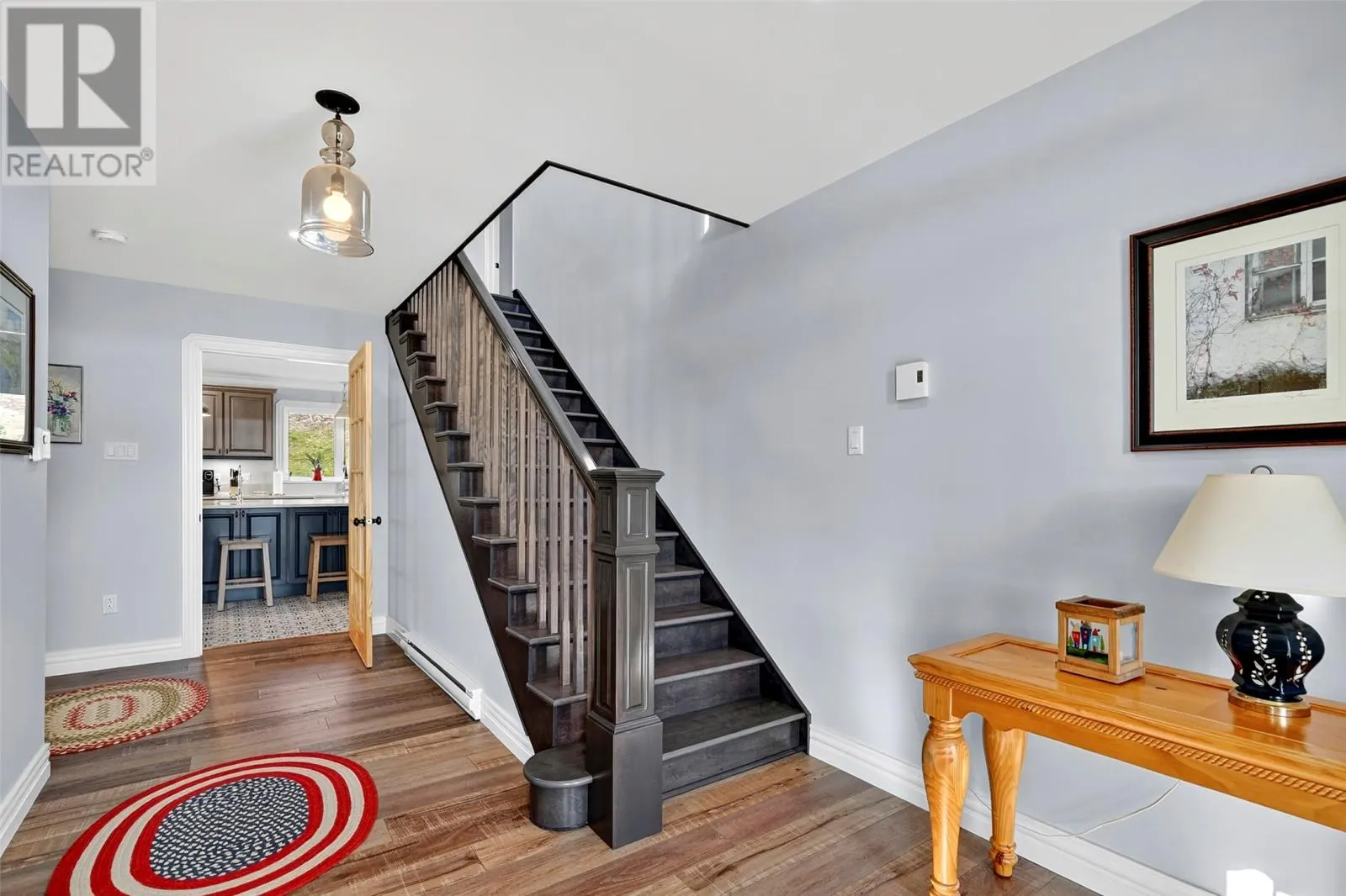 44 North River Road