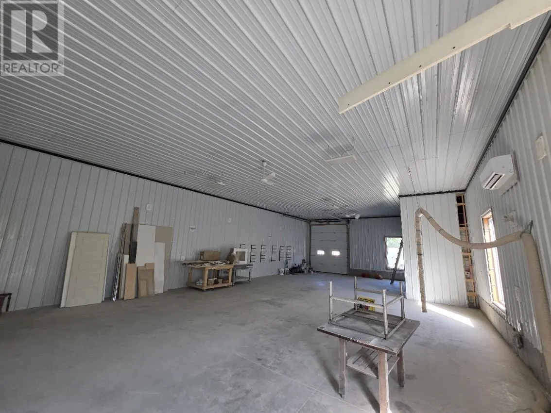 235 Pouch Cove Highway