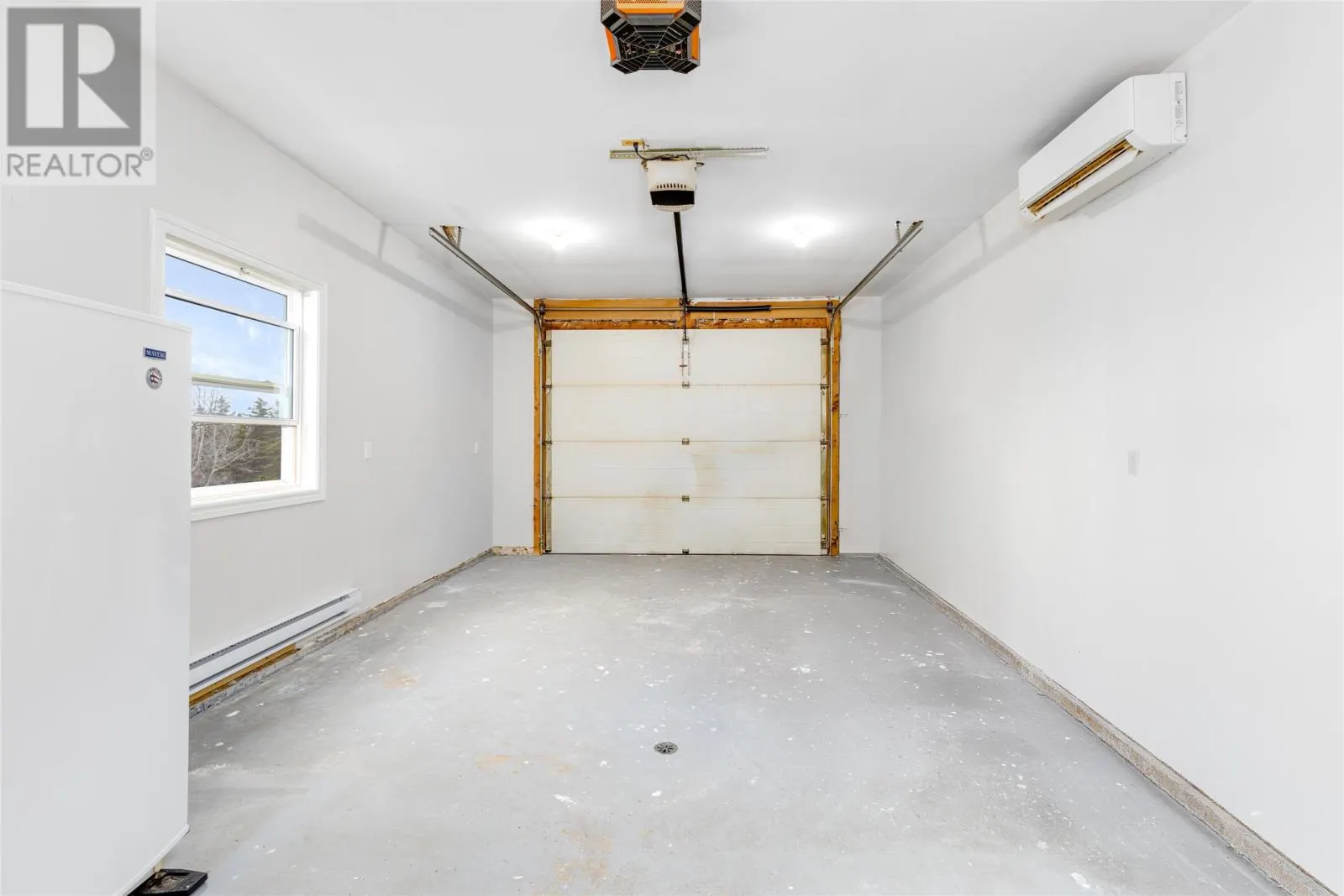 24 Meetinghouse Road