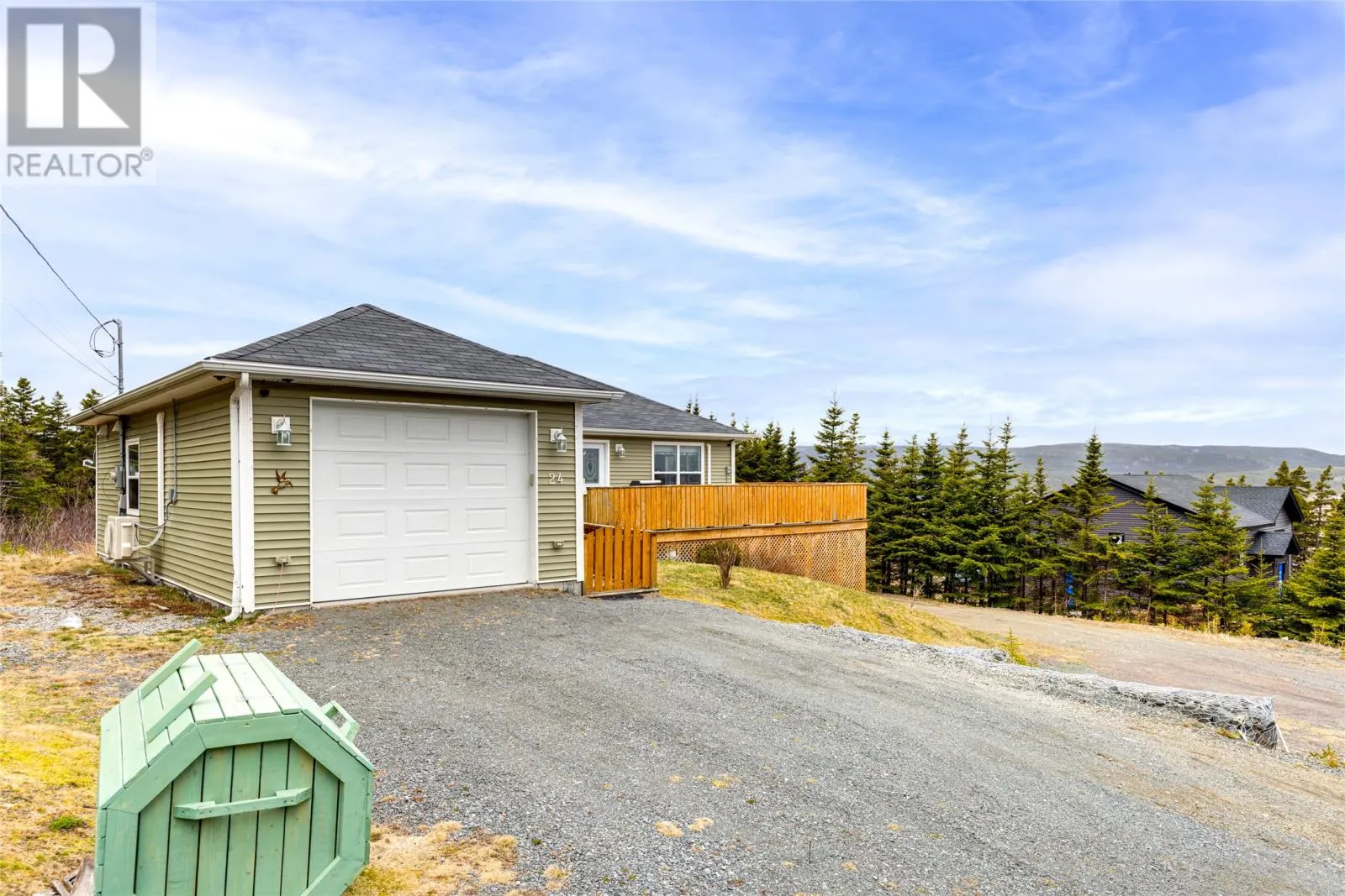 24 Meetinghouse Road