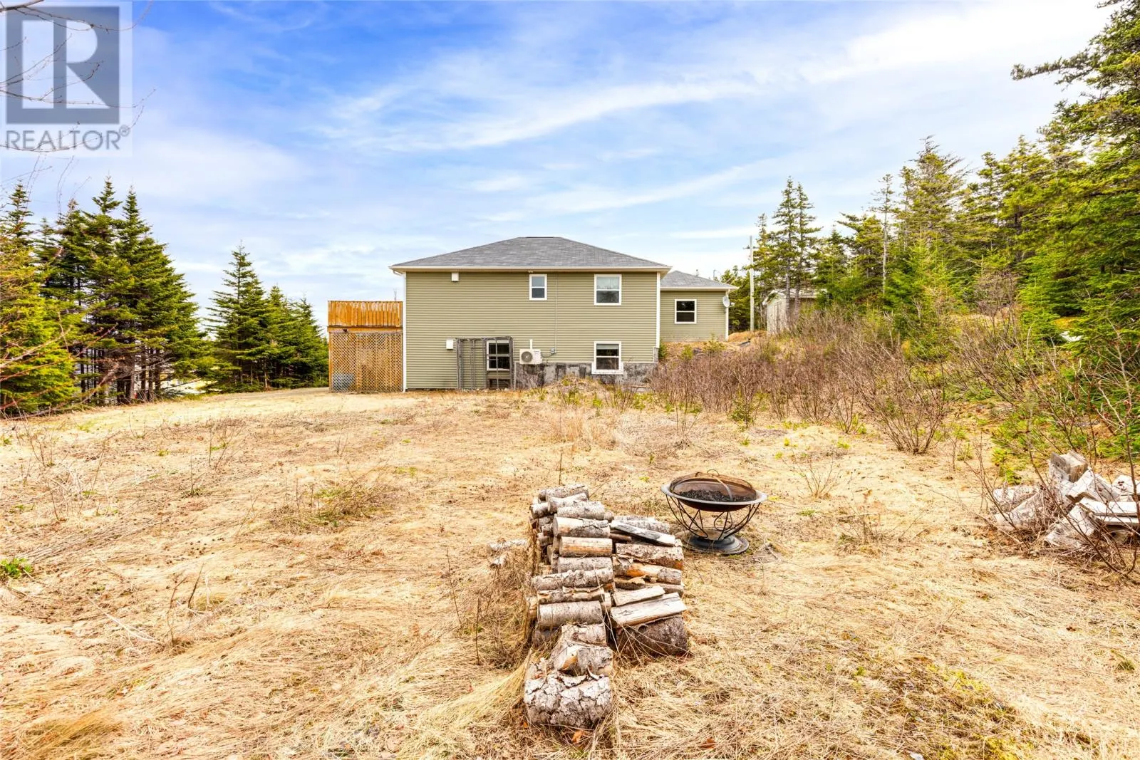 24 Meetinghouse Road