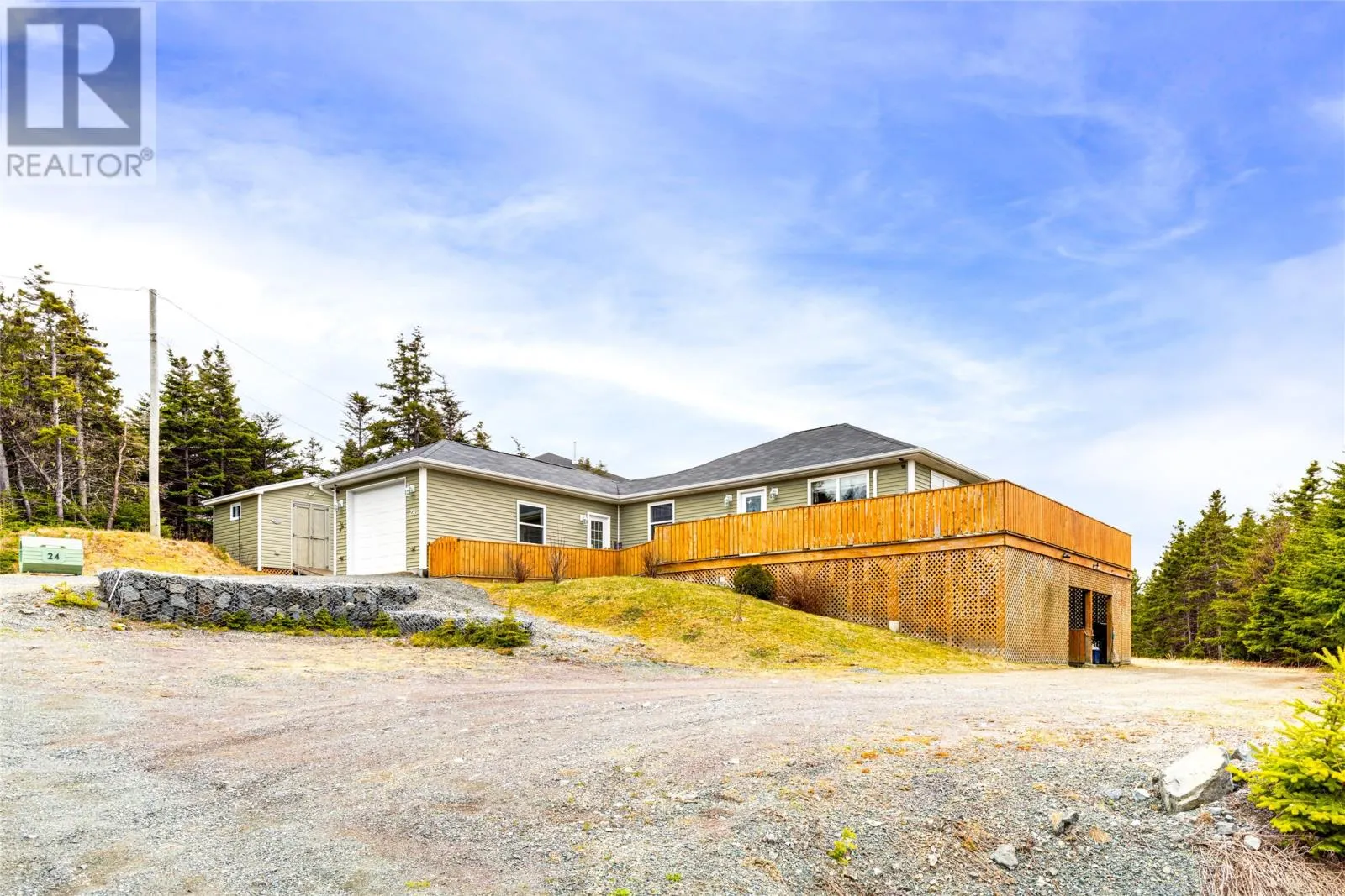 24 Meetinghouse Road