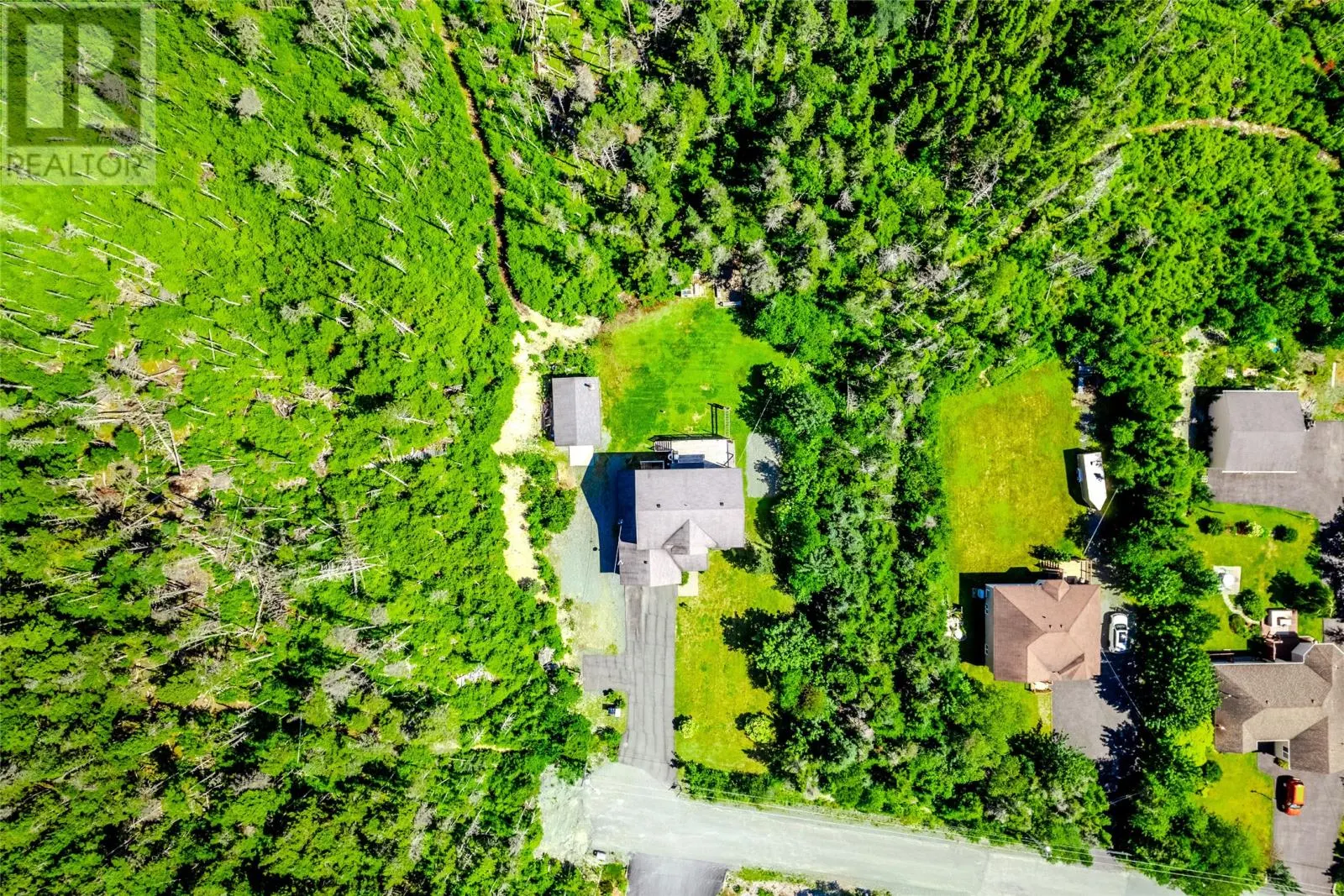32 Abbotts Road