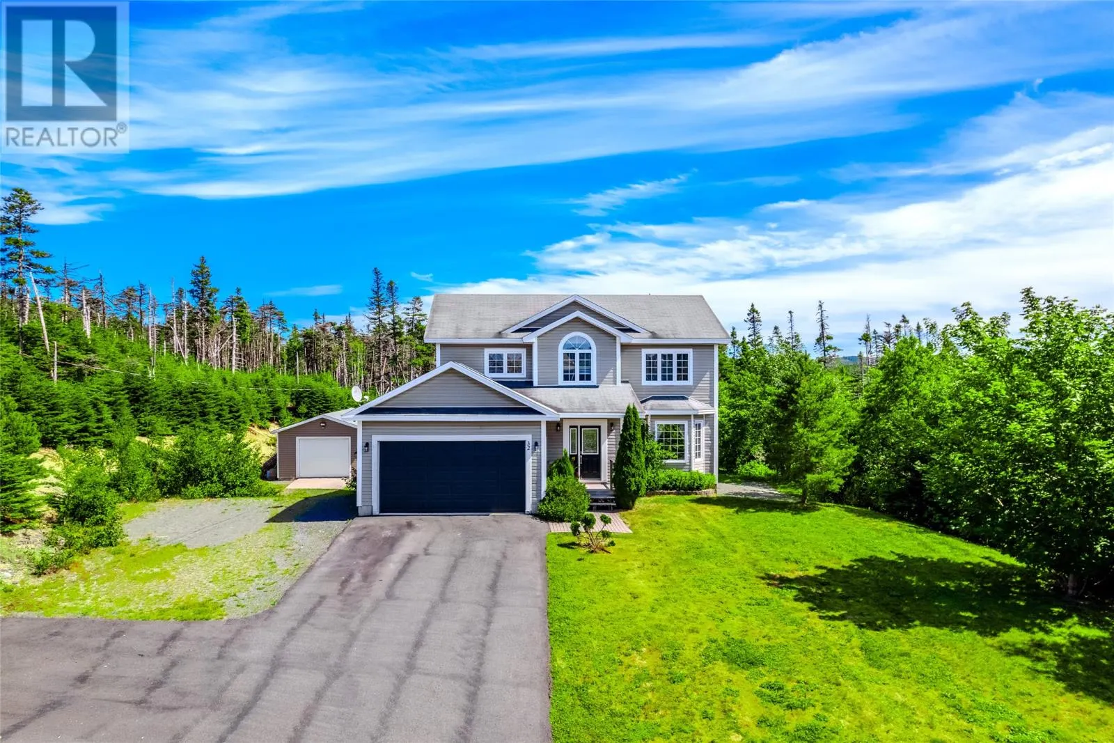 32 Abbotts Road