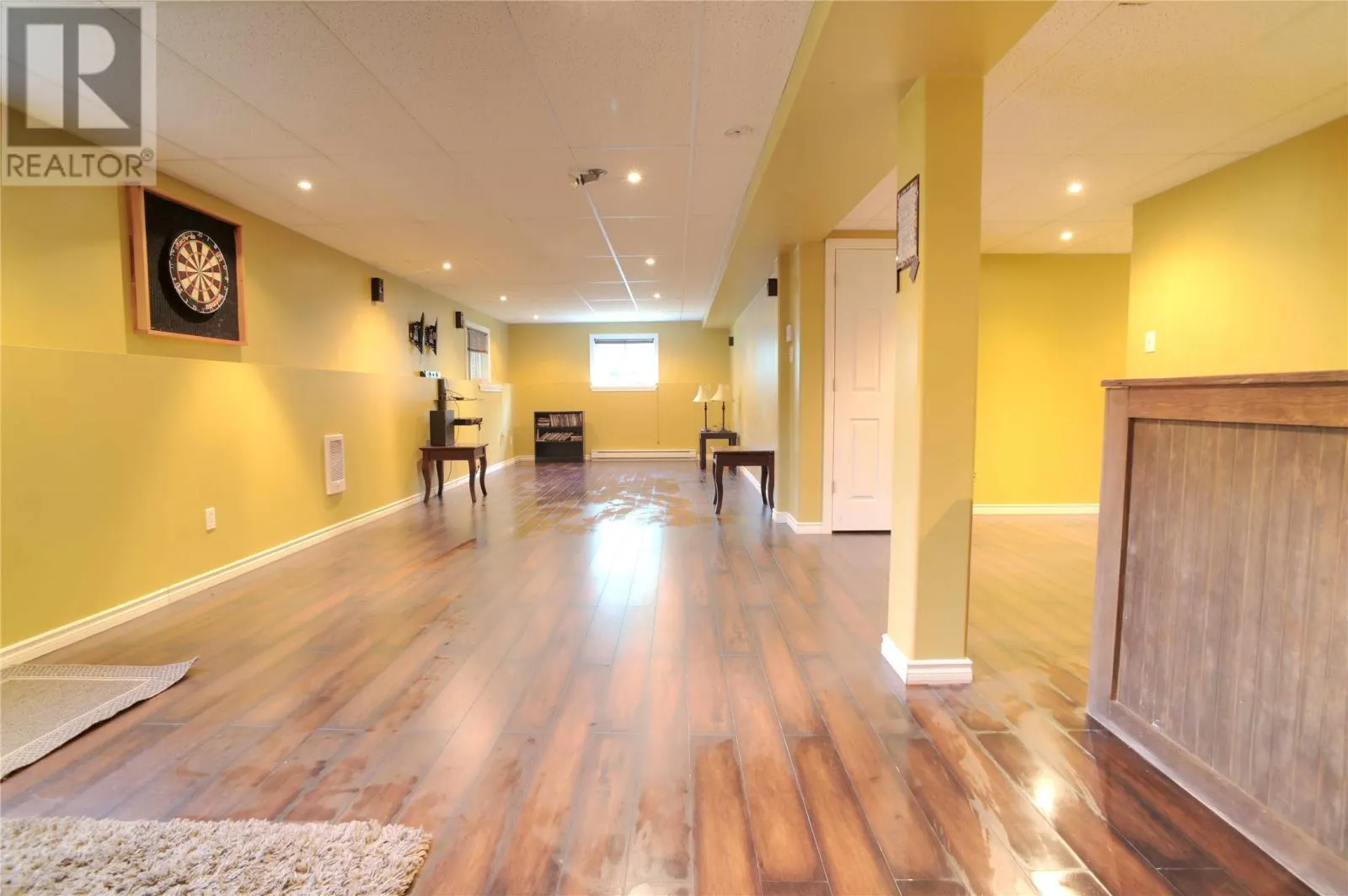 32 Abbotts Road