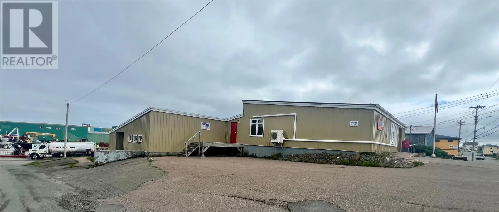 3 Bayview Street