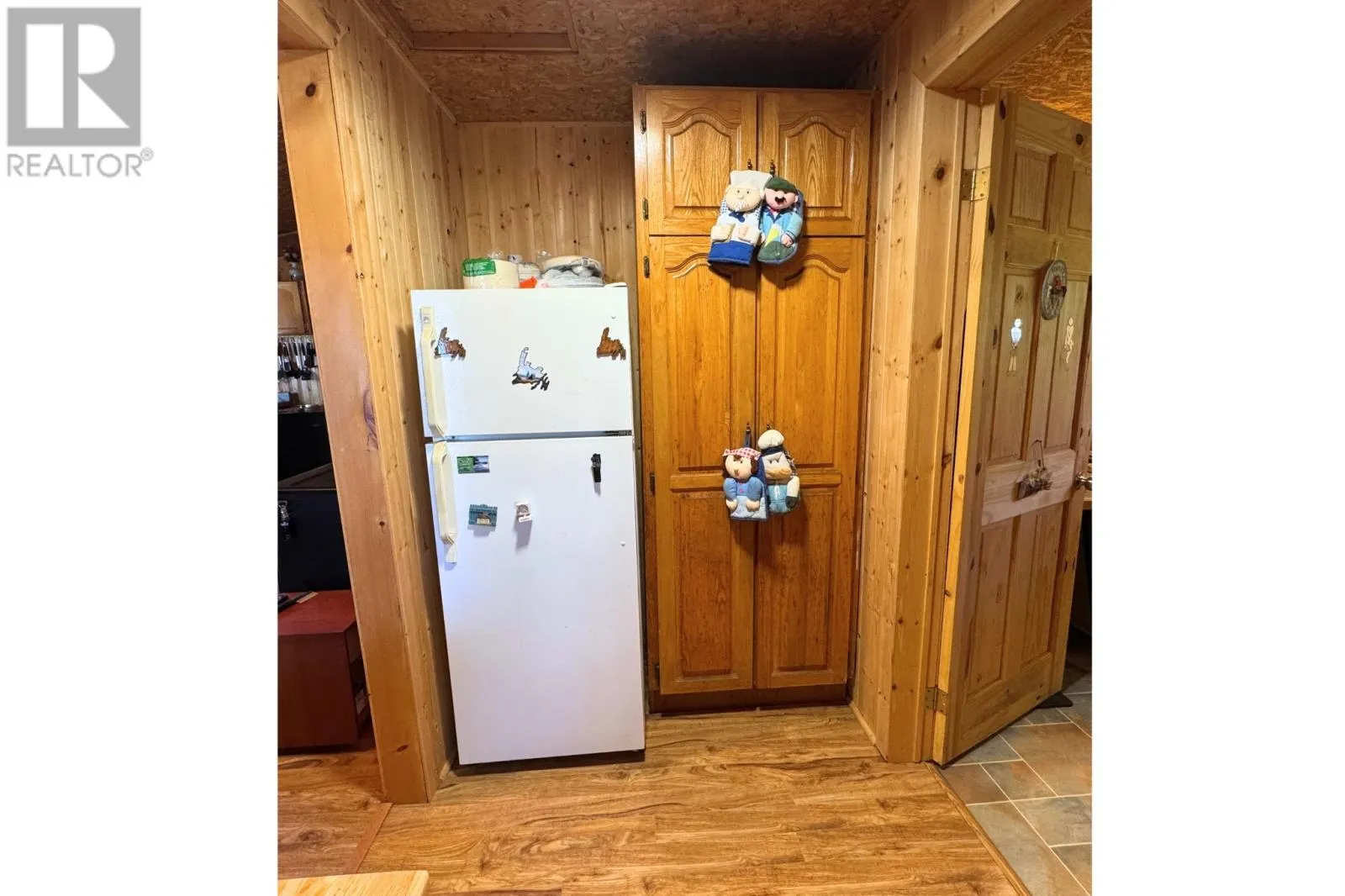 82 Mobile First Pond Road