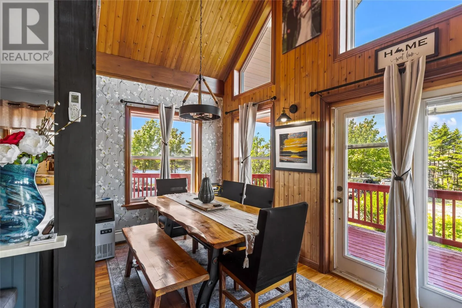 25A Deer Park Road
