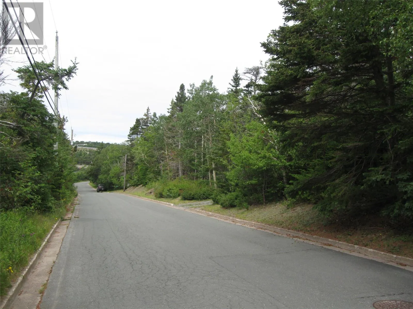 53 A Lawrence Pond Road E