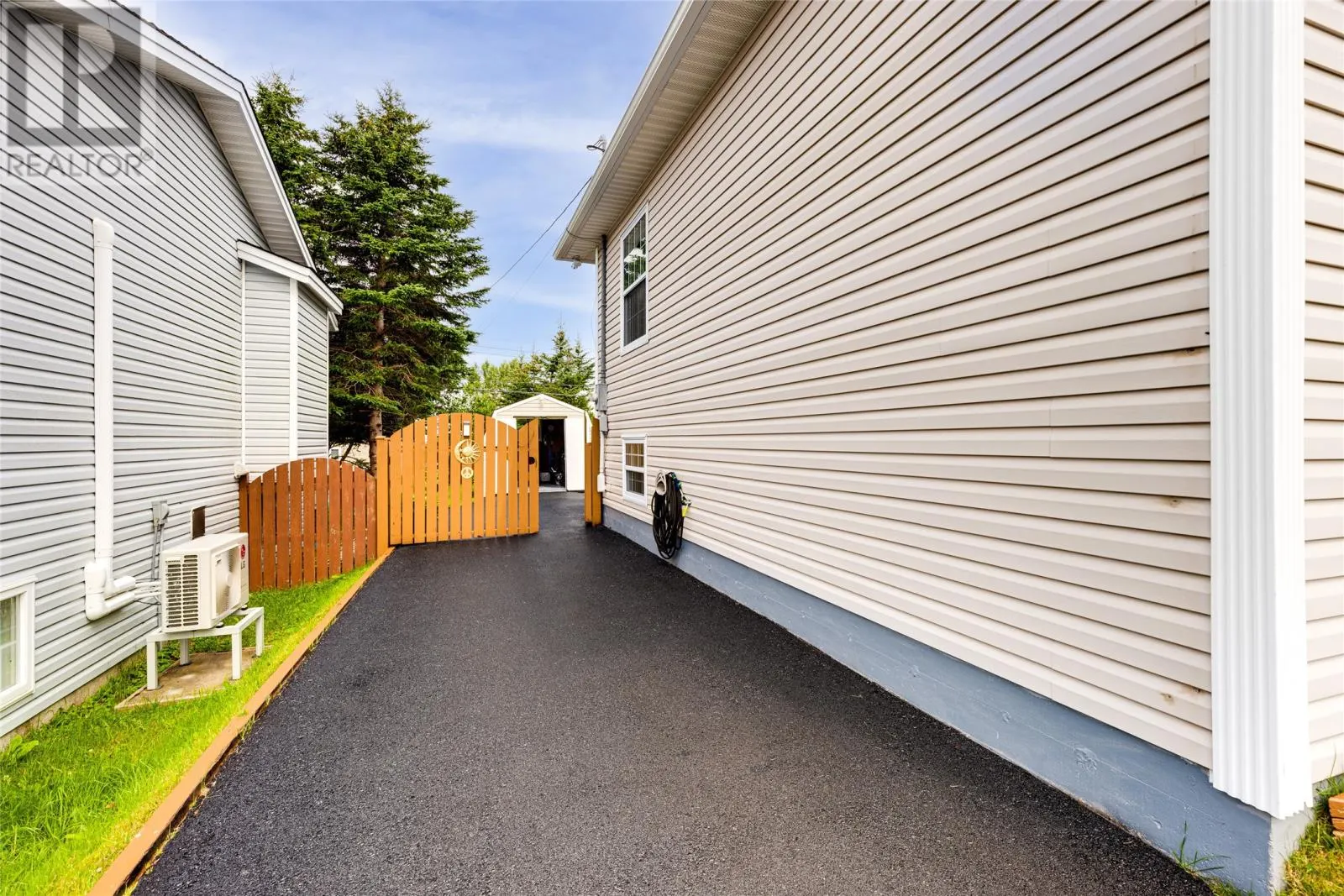 20 Sparrow Drive