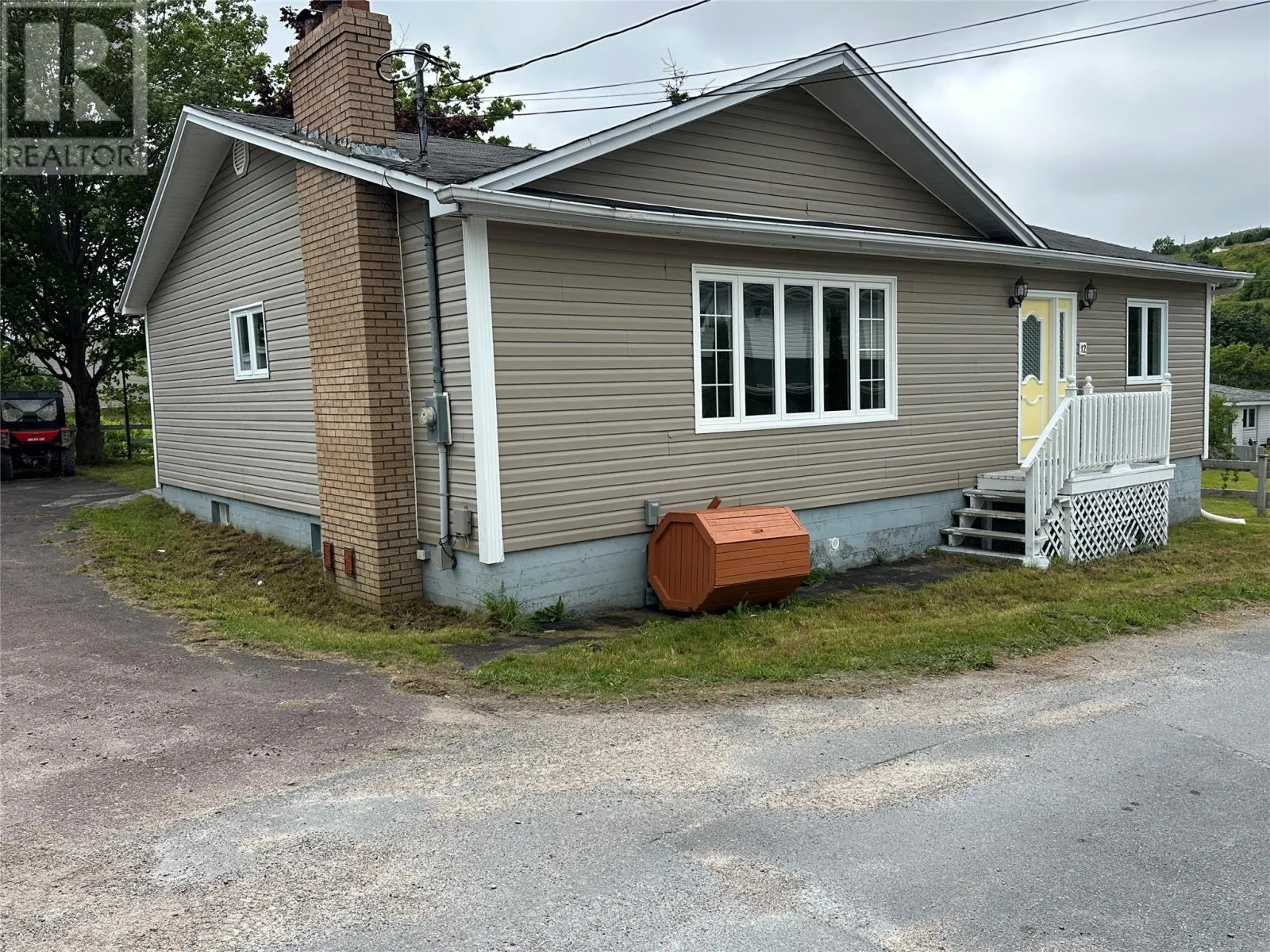 12 Cabot Street