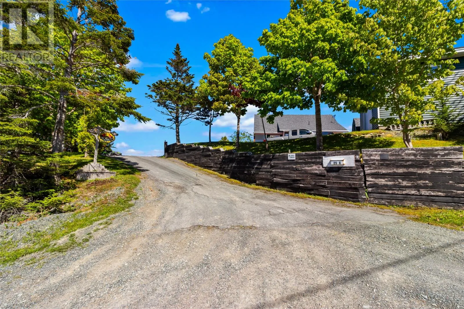 25A Deer Park Road