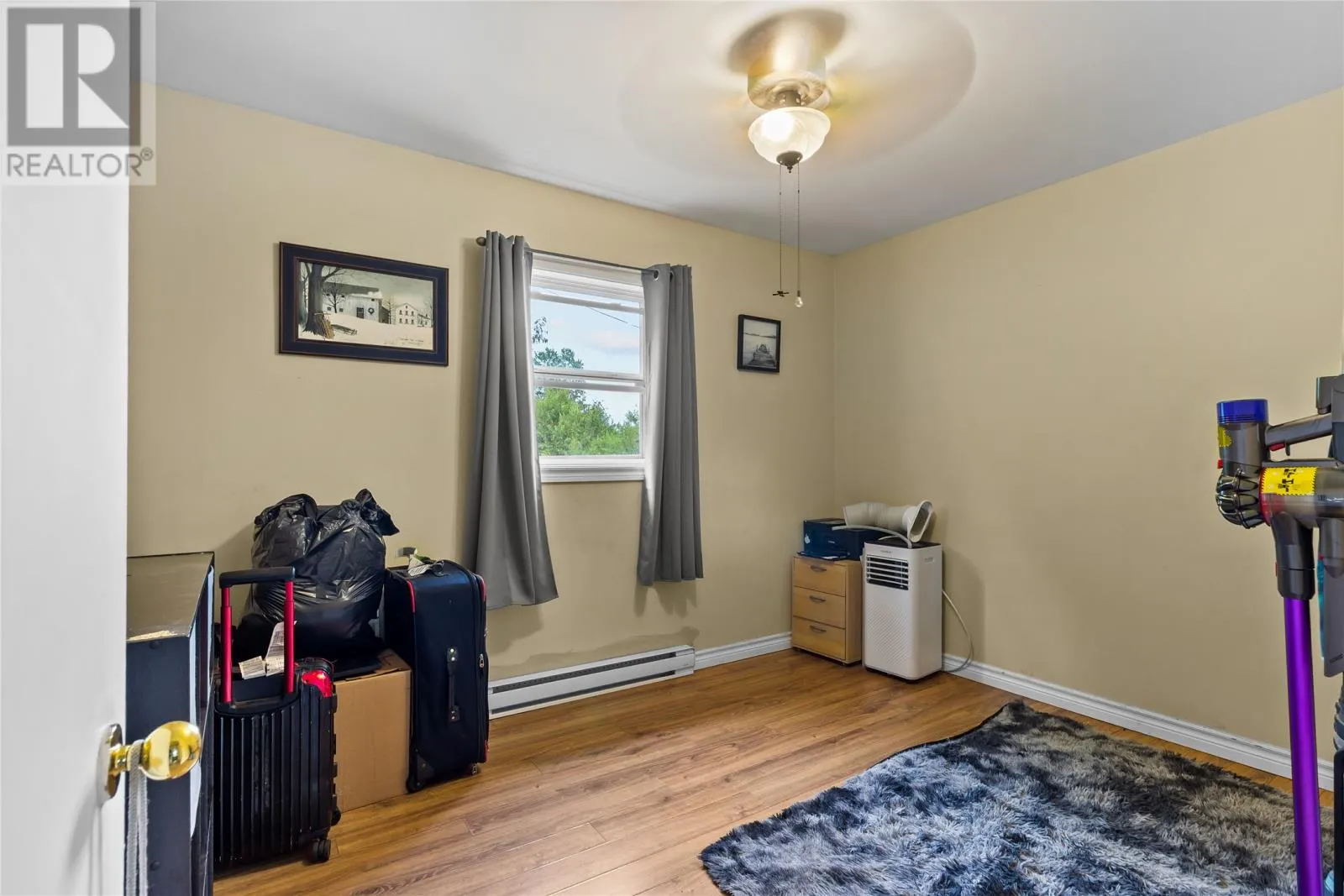 16 Seawards Lane