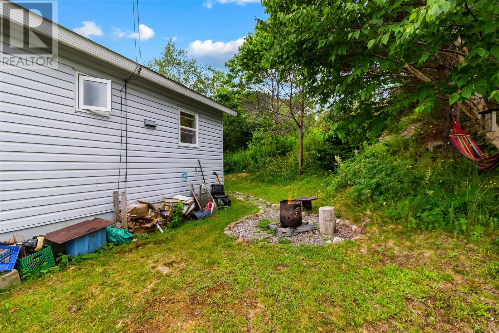 16 Seawards Lane