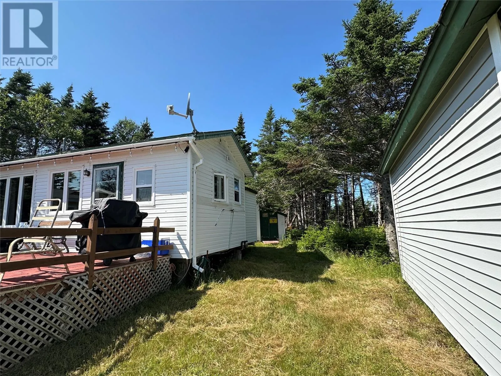 680 Salmonier Line