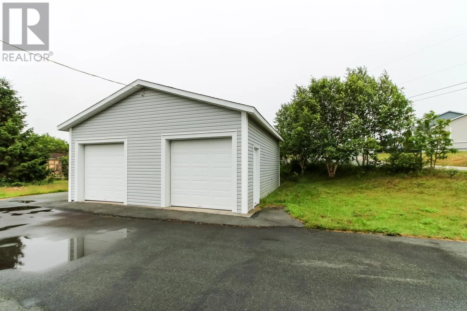 82 Foxtrap Access Road