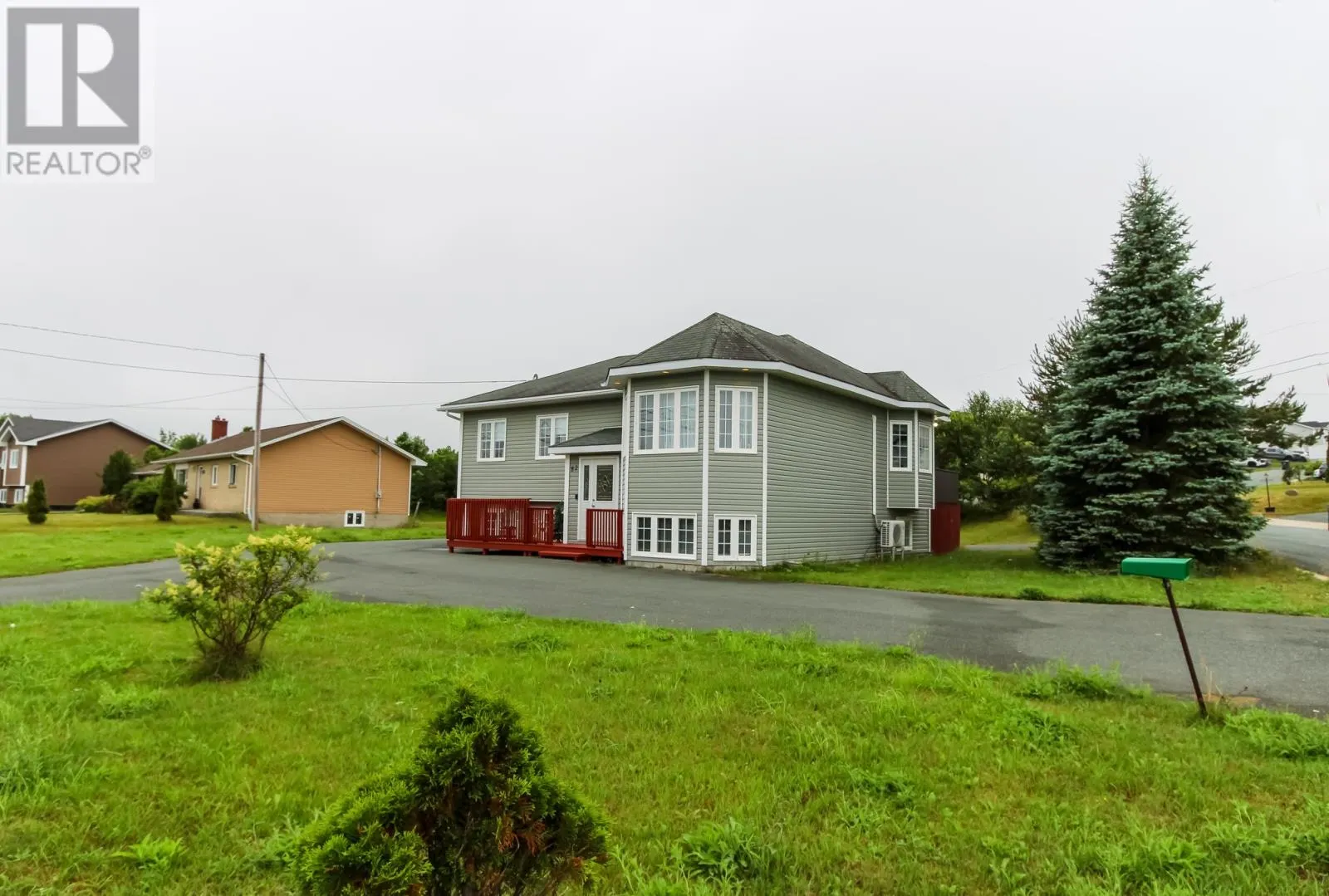 82 Foxtrap Access Road