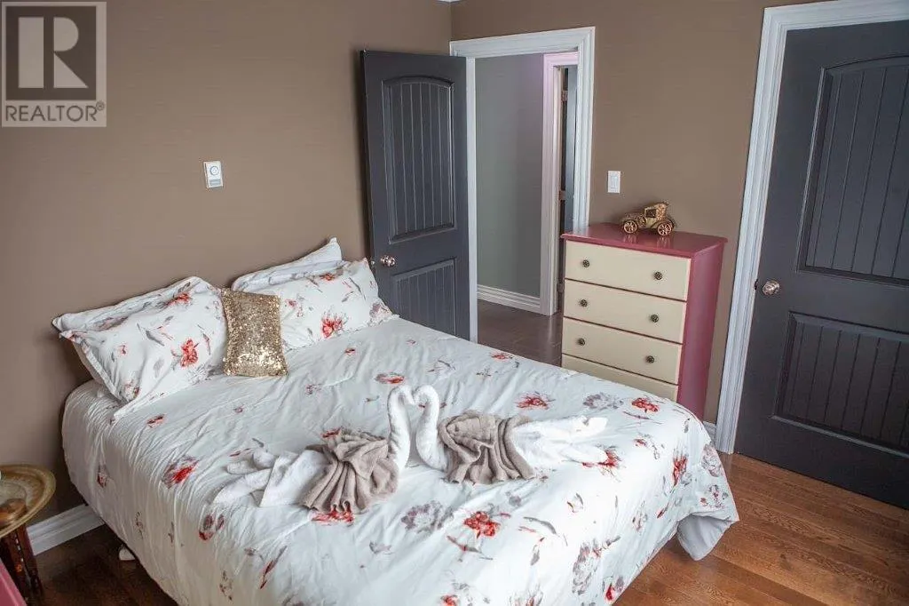 1 Michael Ryder Place