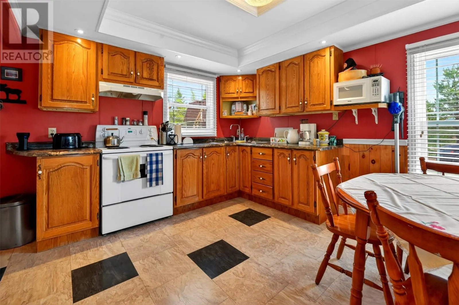 234 Lakeview Drive