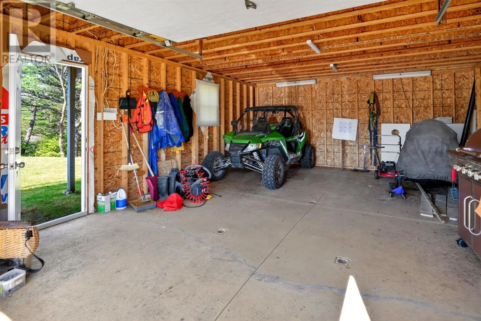 234 Lakeview Drive
