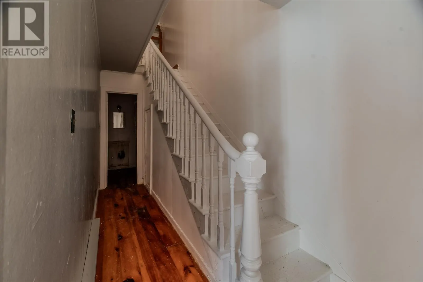 104 Orcan Drive