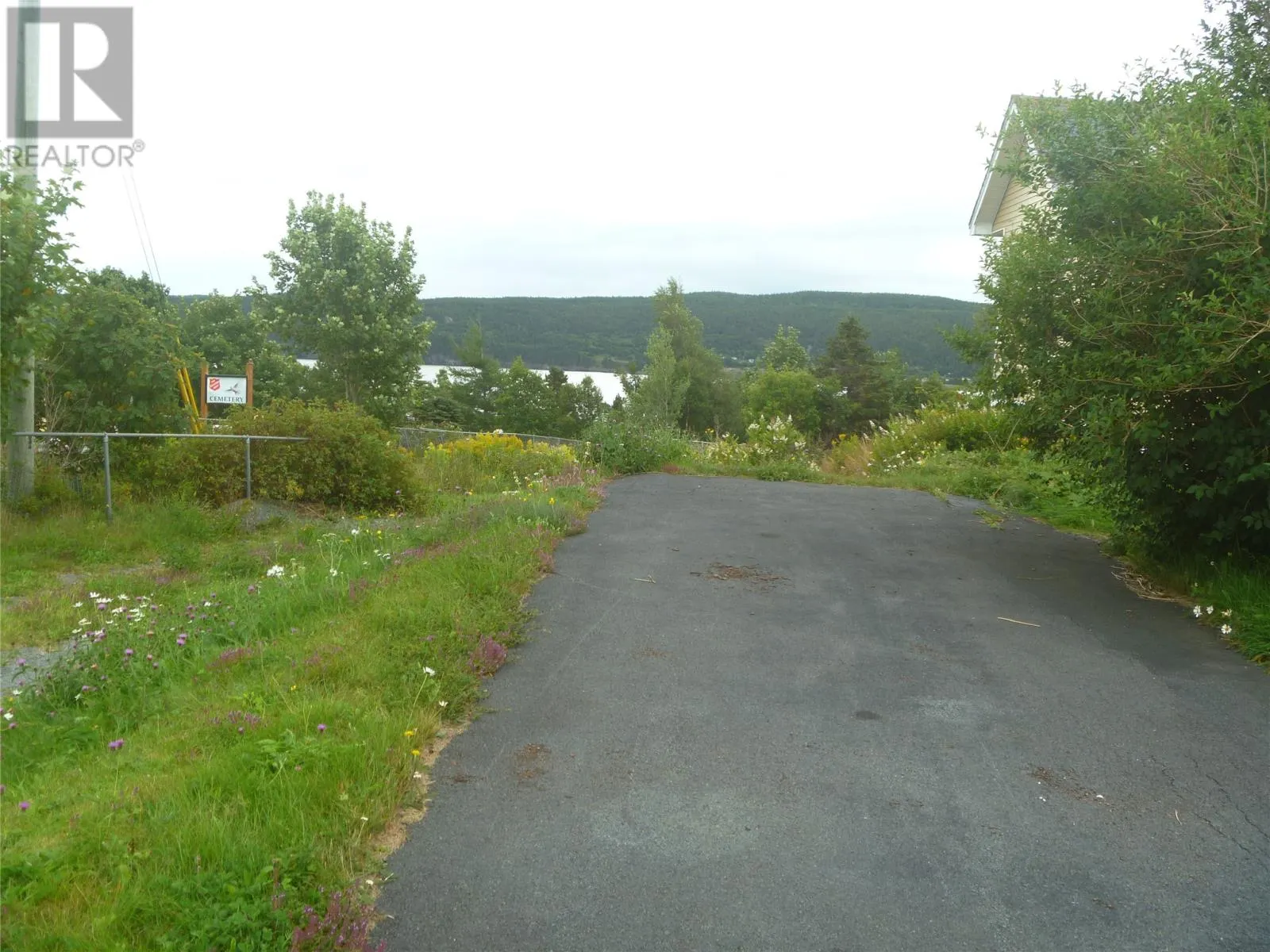 34 Mahaneys Lane