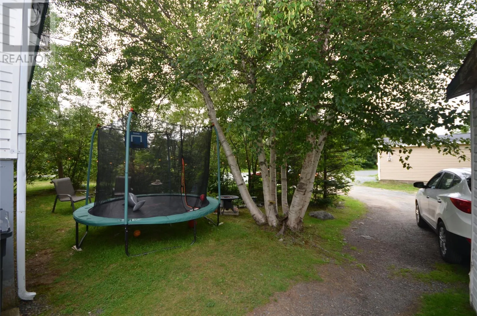 39 Kelliview Crescent