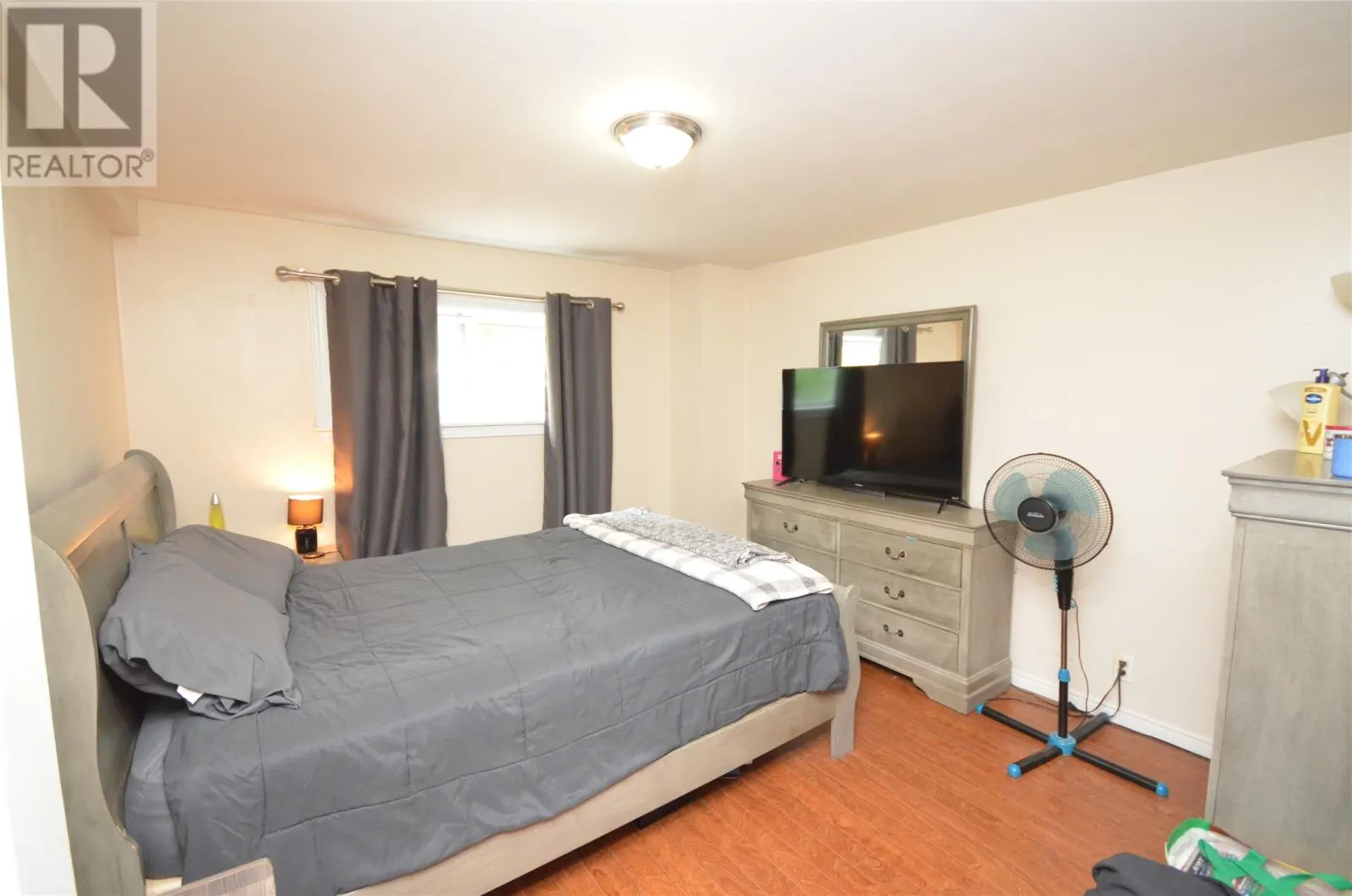 39 Kelliview Crescent