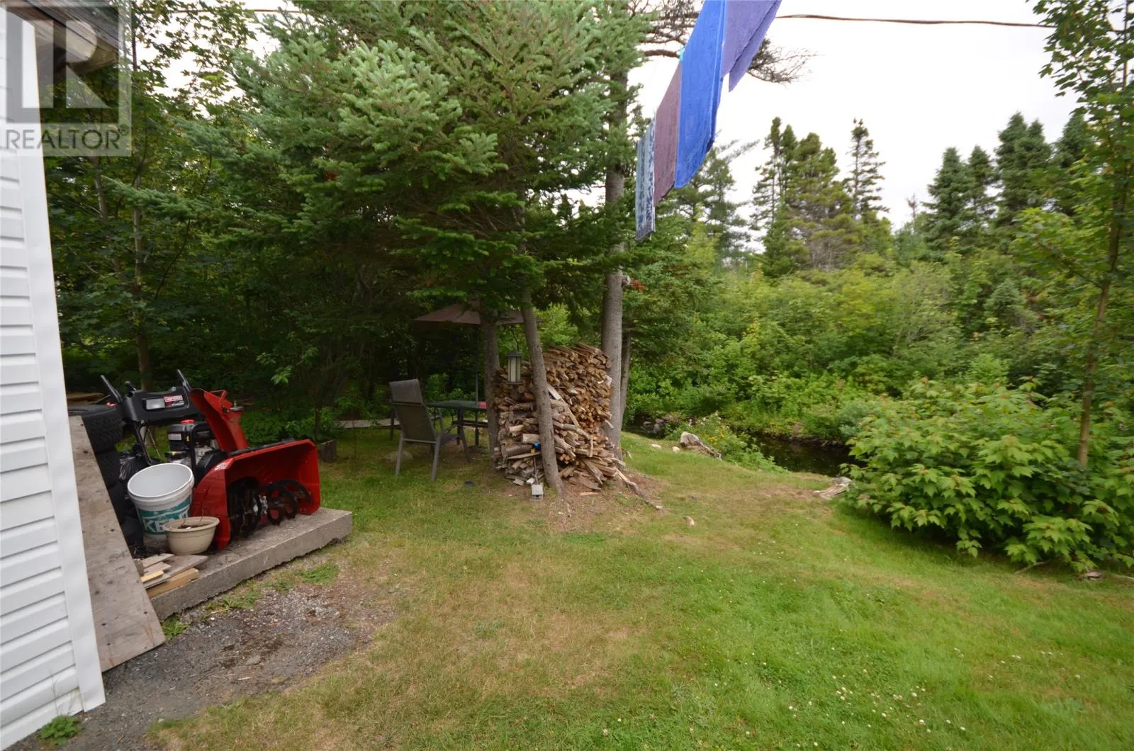 39 Kelliview Crescent