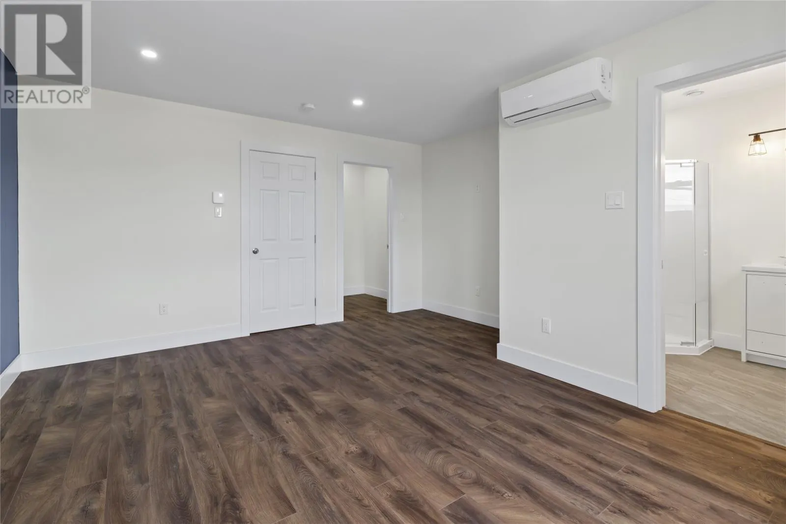 43 Paradise Road