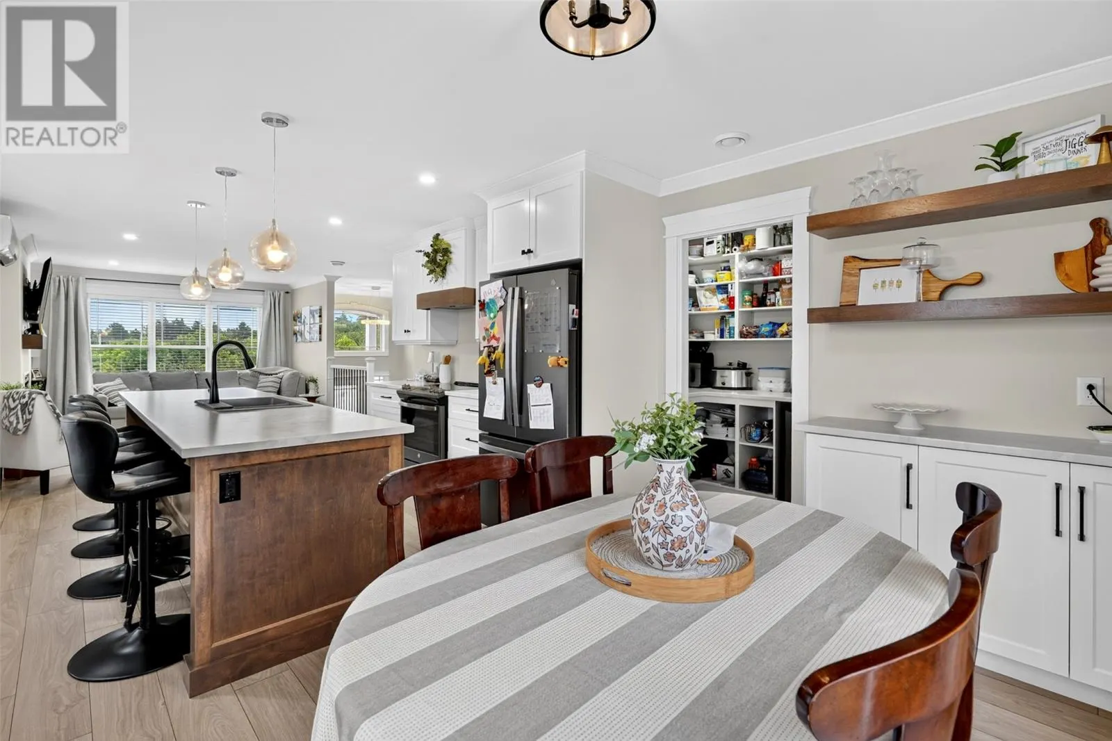 10 Anthonys Place