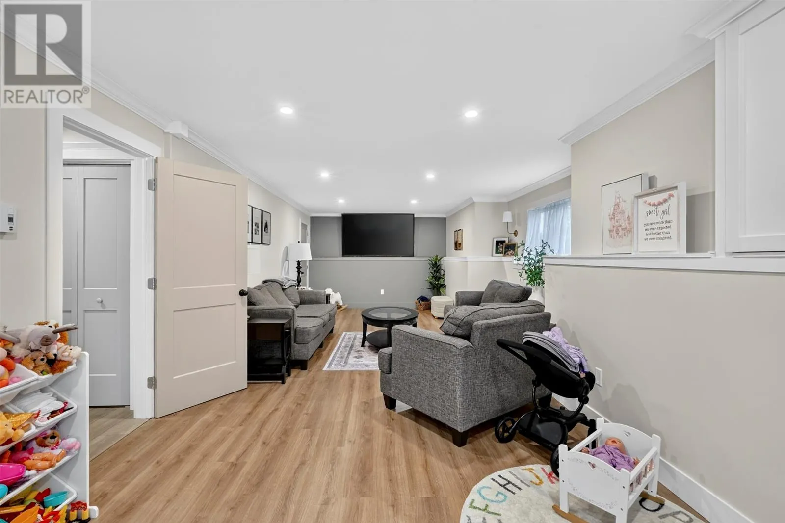 10 Anthonys Place