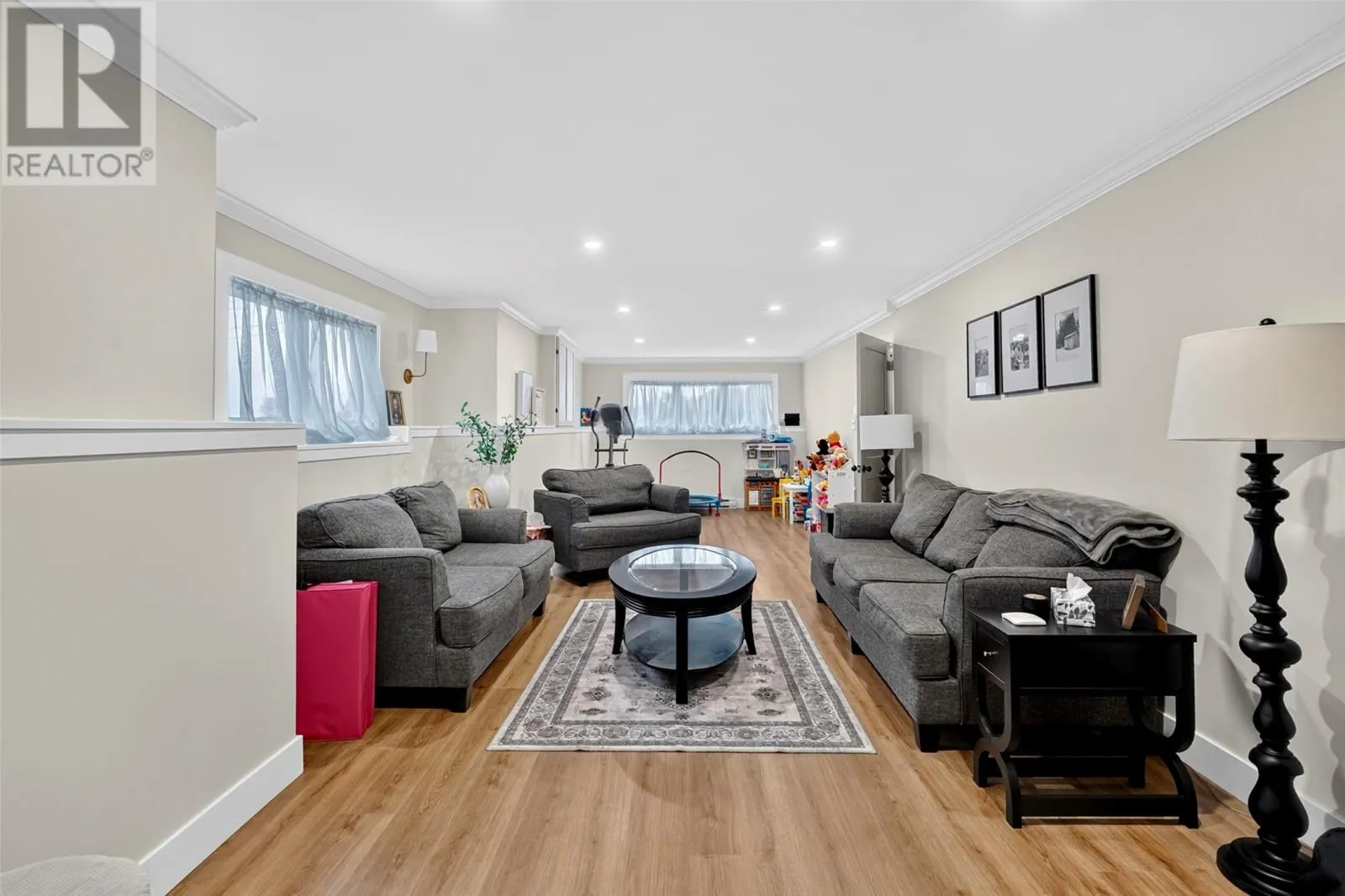 10 Anthonys Place
