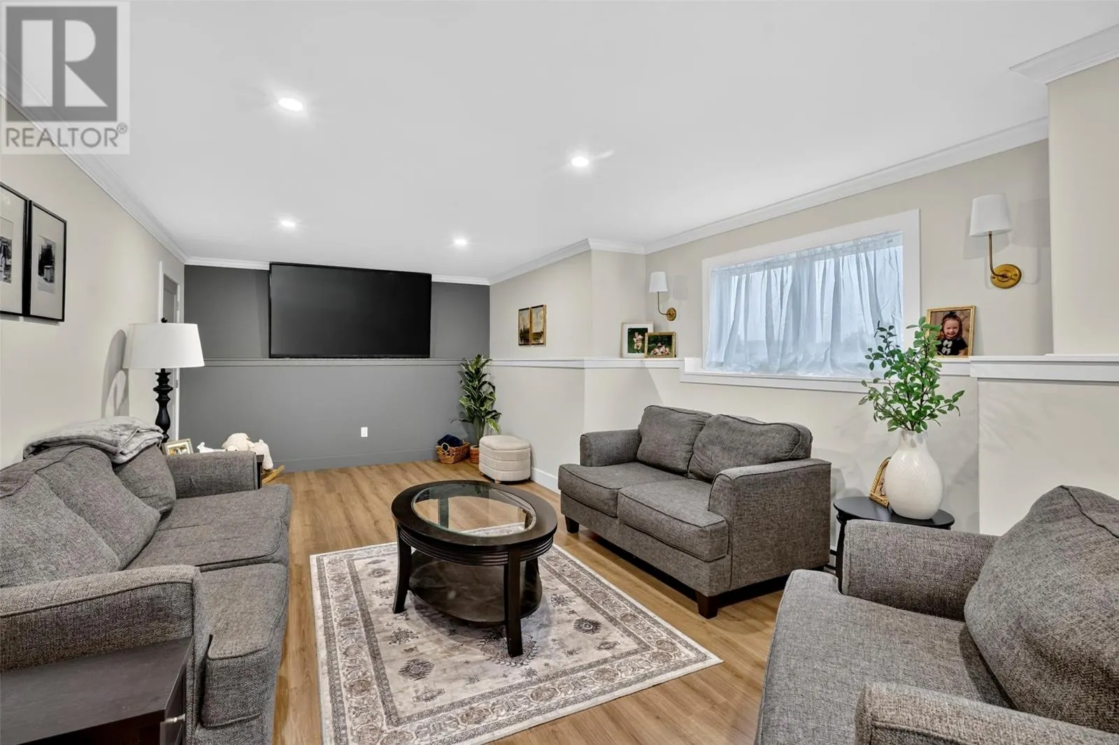 10 Anthonys Place