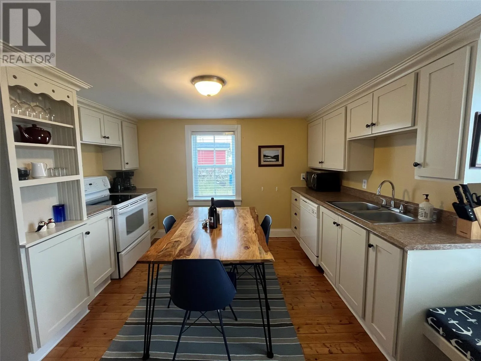 165 Cape Shore Road